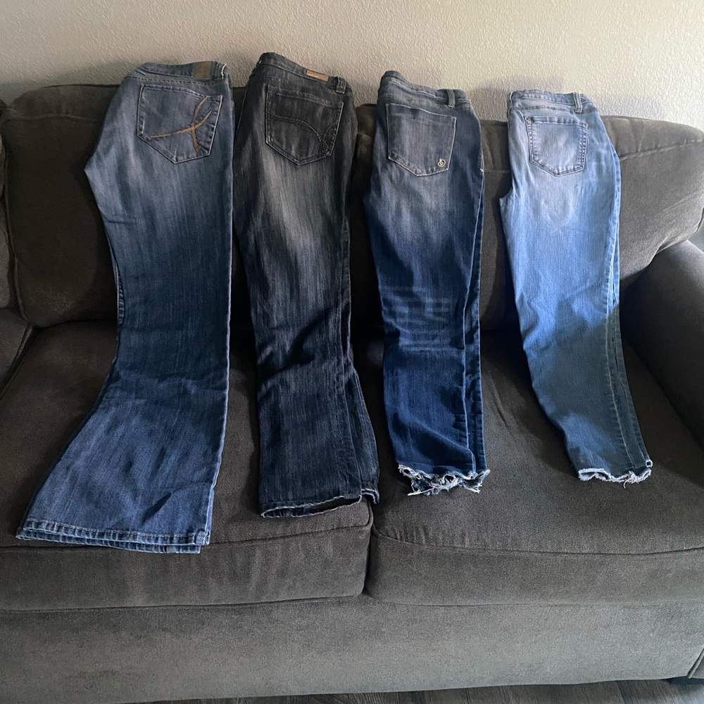 mWomen's Blue Jeans Bundle